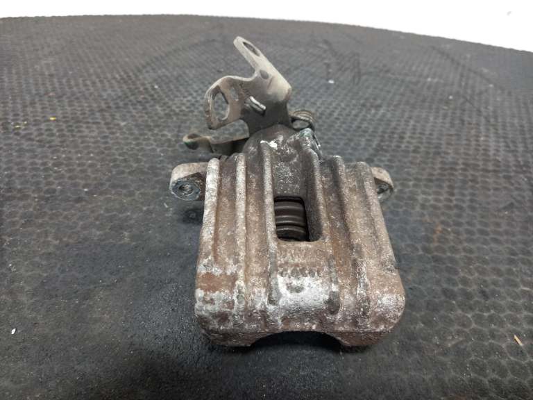 Volkswagen Scirocco Brake Caliper 2008-2019 1.4l Cthd O/S Rear Rh