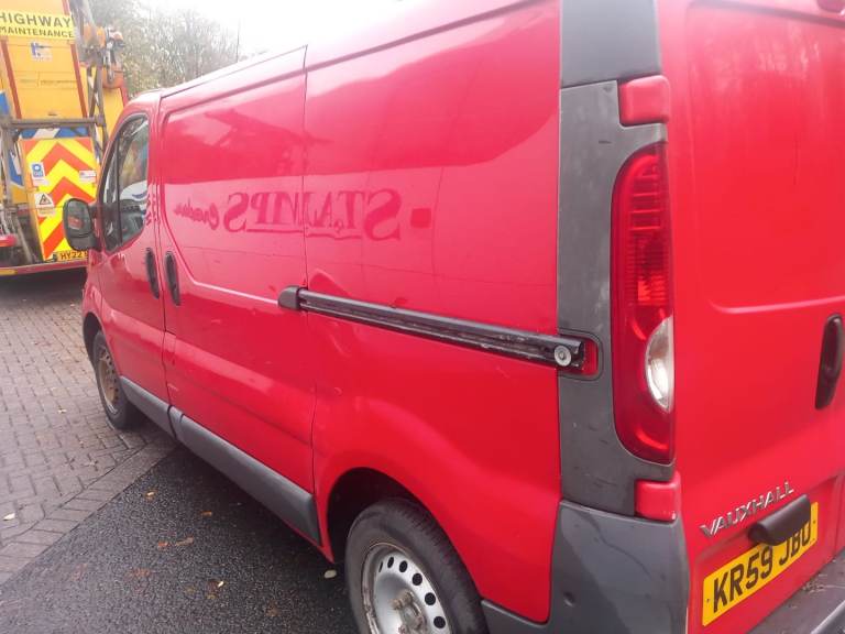 Vauxhall, VIVARO, Panel Van, 2010, Manual, 1995 (cc)
