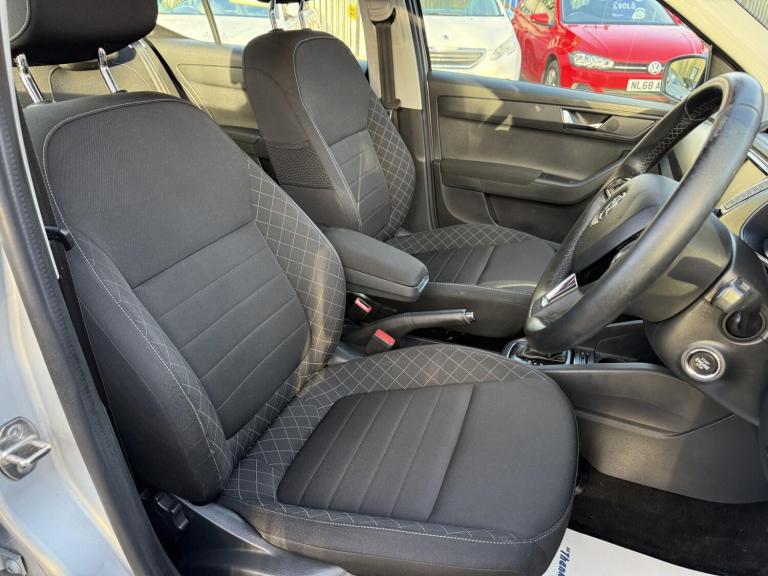 2015 Skoda Fabia 1.2 TSI SE L 5dr DSG HATCHBACK PETROL Automatic