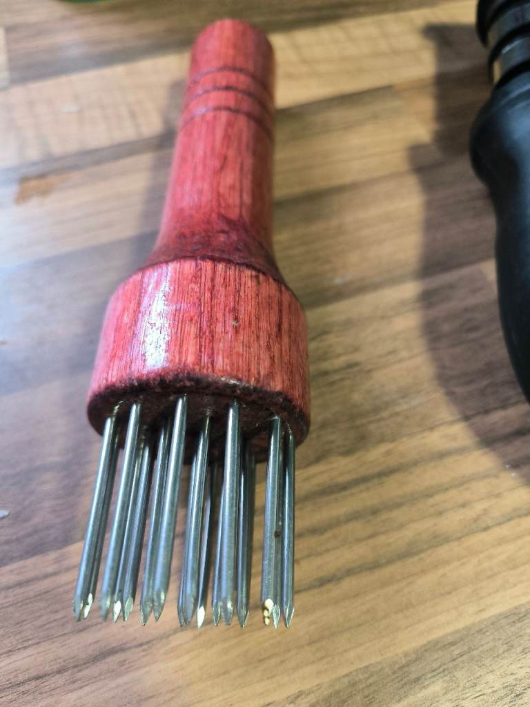 Stainless Steel Meat Tenderizer Wood Handle Needle Tool for Tenderizing Beef Pork Chicken猪皮插脆皮烧肉