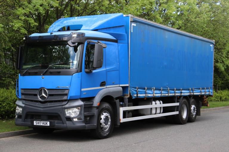 MERCEDES ACTROS 2533 6X2 SLEEPER REARLIFT CURTAINSIDE (2017)