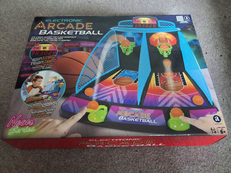NEW Electronic Arcade Basketball
