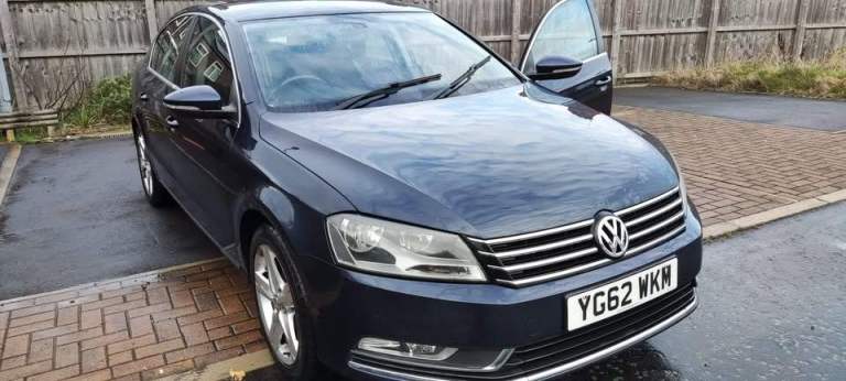 Volkswagen, PASSAT, Saloon, 2012, Manual, 1598 (cc), 4 doors