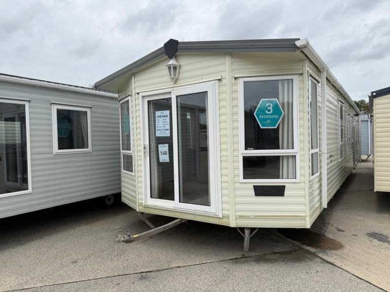 3 Bed Offsite Static Caravan - DG, CH, French Doors, New Carpets - Self Build