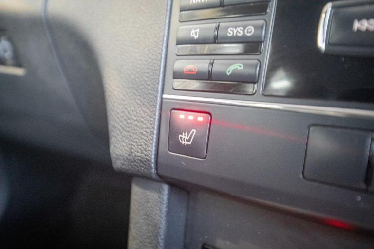 2009 Mercedes-Benz E Class E220 CDI BlueEFFICIENCY SE 4dr Tip Auto SALOON DIESEL Automatic