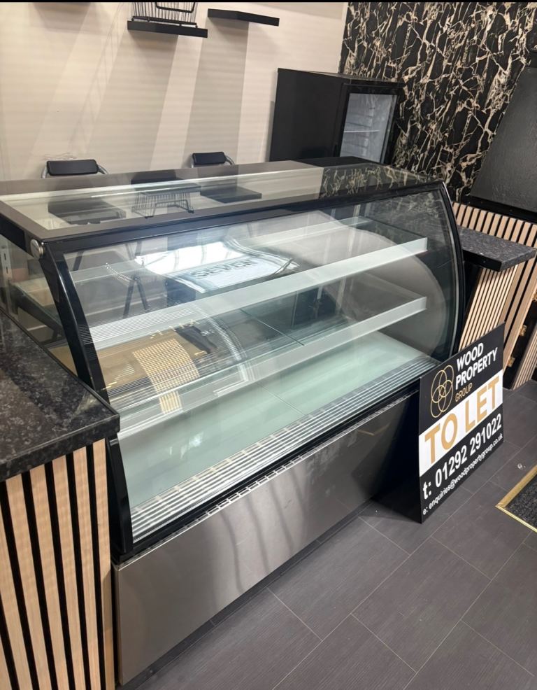 Commercial Refrigerated Display Counter / Serve-Over Fridge — 470L — 1 Year Old — Fully Working
