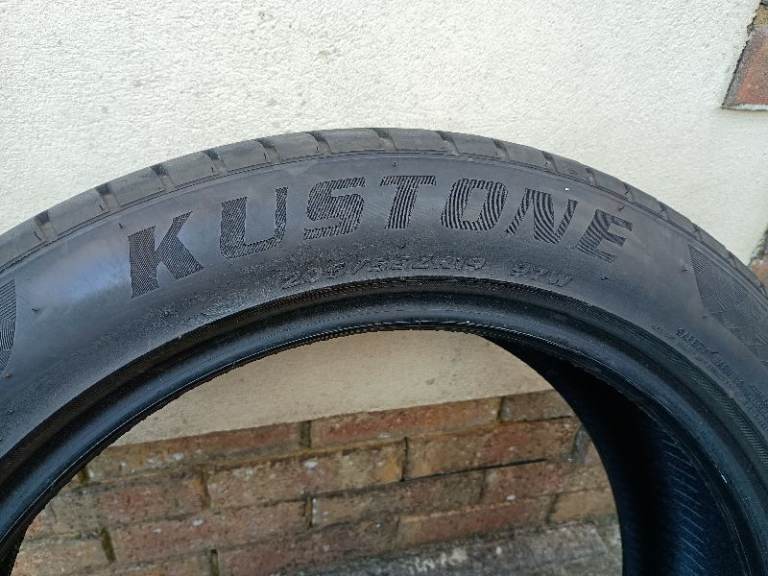 205 55 19" TYRES (PAIR) FOR ALLOYS WHEELS