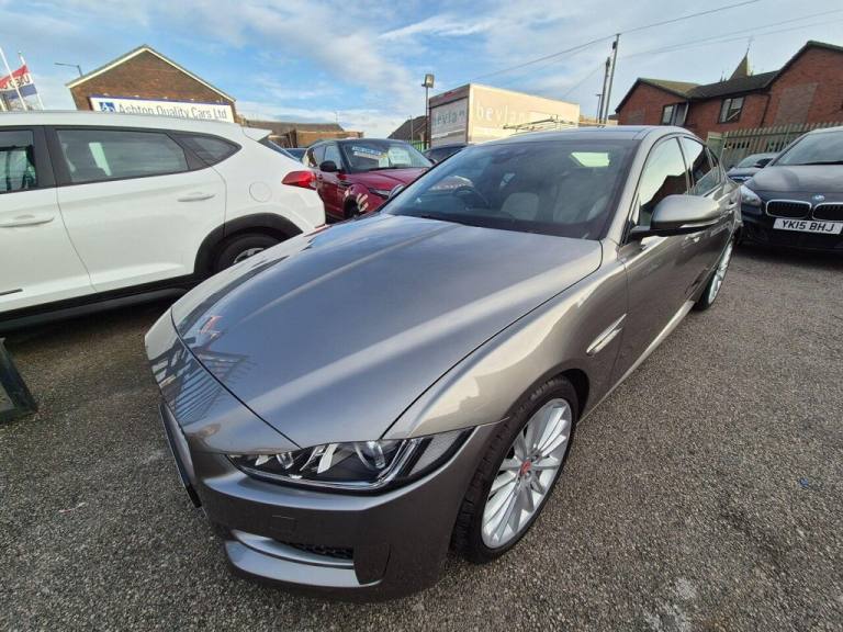 2017 Jaguar XE 2.0 Ingenium R-Sport 4dr Auto SALOON PETROL Automatic