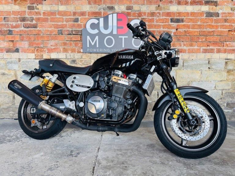 YAMAHA XJR1300 RETRO 2016 16