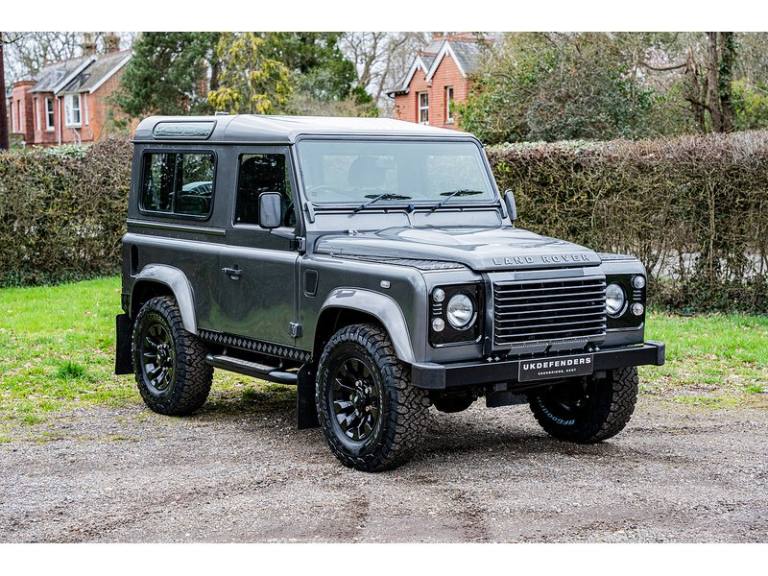  Land Rover Defender 90 TDCi XS SUV Diesel Manual