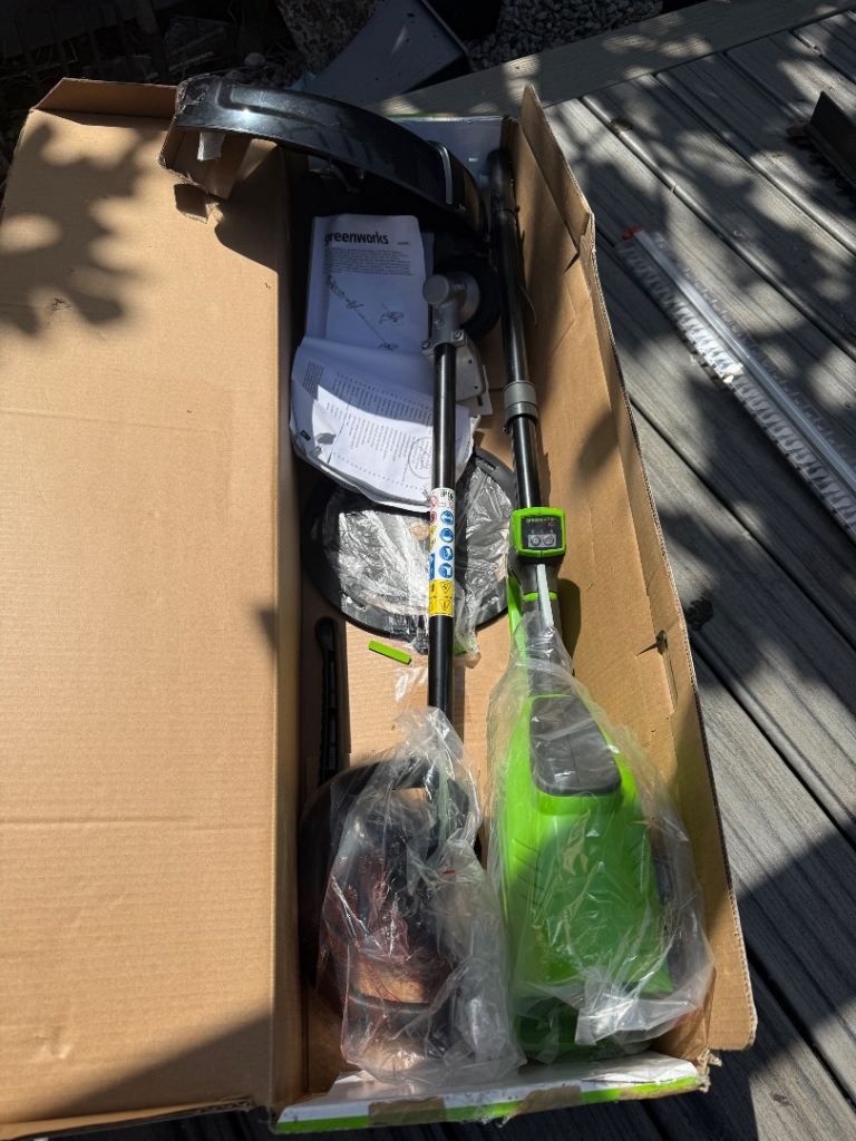 Greenworks strimmer