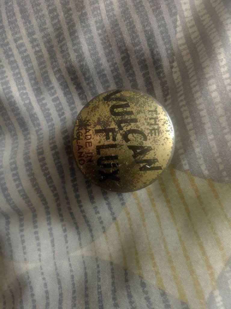 Vintage very collectable small 1950s the vulcan flux tin
