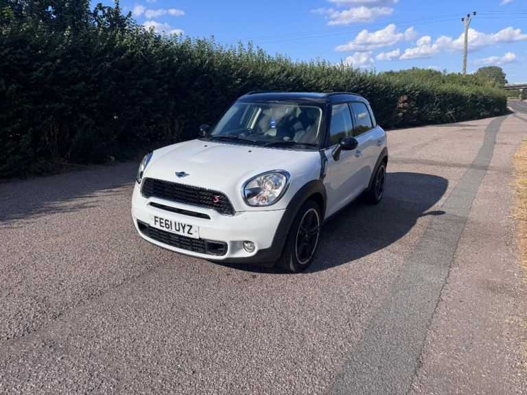 Mini, COUNTRYMAN, Hatchback, 2011, Manual, 1598 (cc), 5 doors