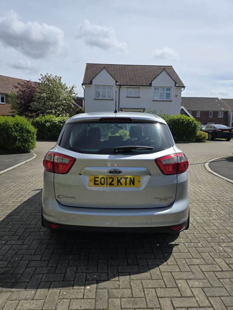 Ford, C-MAX,TITANIUM petrol1.6 .2012, Manual, 1596 (cc), 5 doors