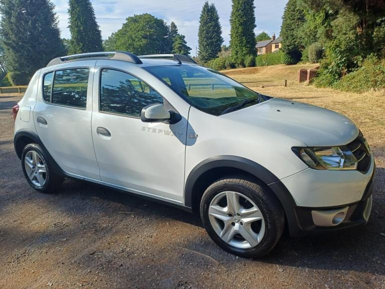 DACIA SANDERO STEPWAY 1.5 Stepway Laureate dCi 90 2016