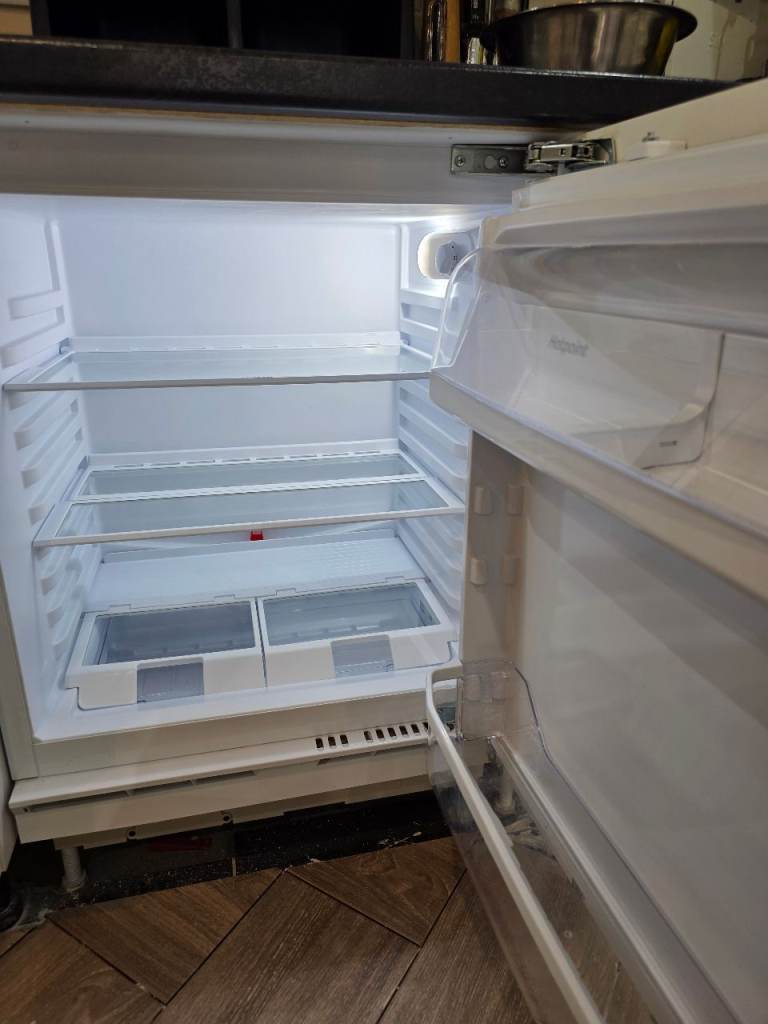 Hotpoint Undercounter Fridge