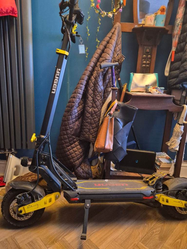 YUGEN Electric Scooter - Black and Yellow