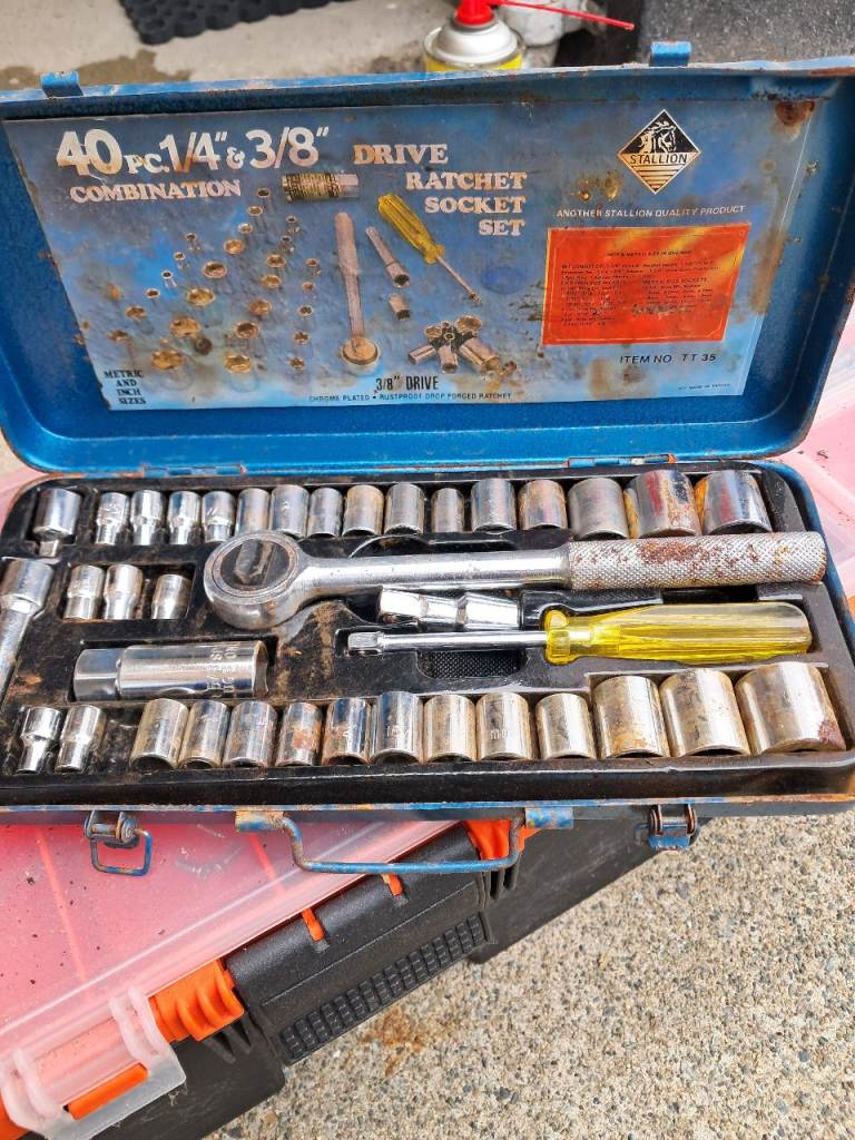 Sockets set