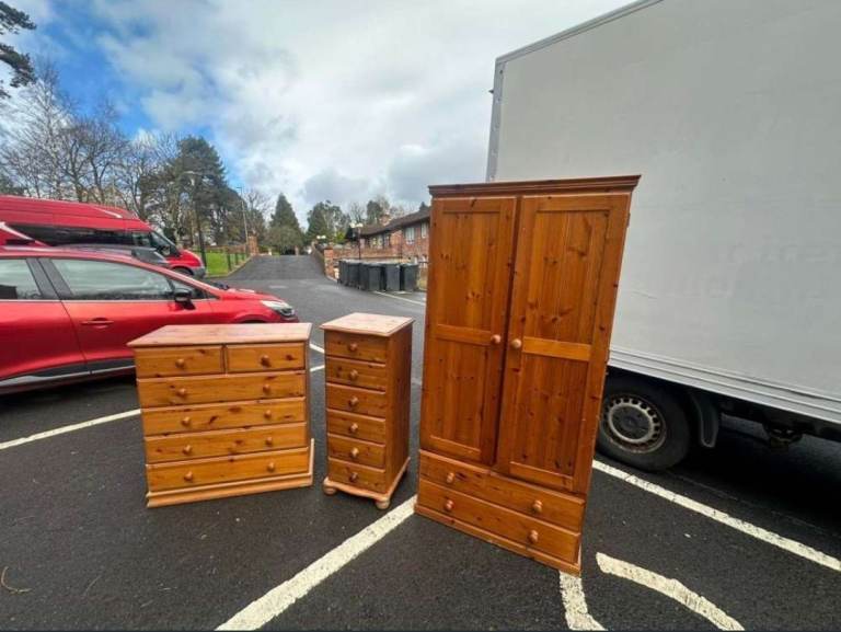 Double door combination wardrobe £110 good condition 