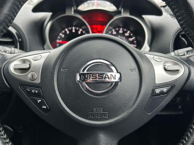 2017 Nissan Juke 1.2 DIG-T N-Connecta SUV 5dr Petrol Manual Euro 6 (s/s) (115 ps) SUV PETROL Manual