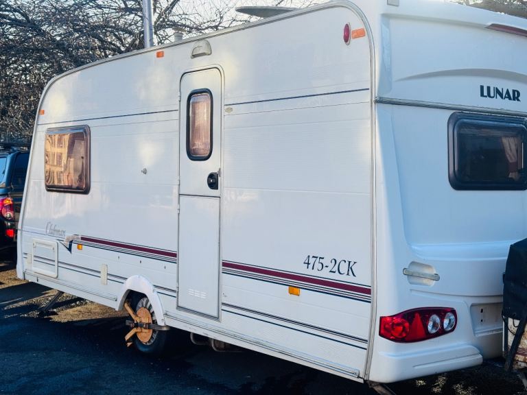  Caravan Lunar Clubman 475-2 CK 2005 2 Berth 