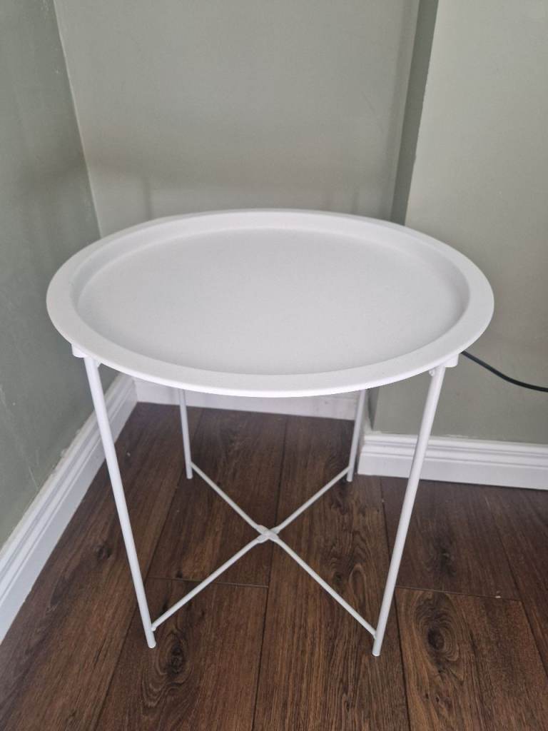 4 side tables