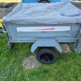 Trailer – Ideal for Garden, Camping, or Light Hauling