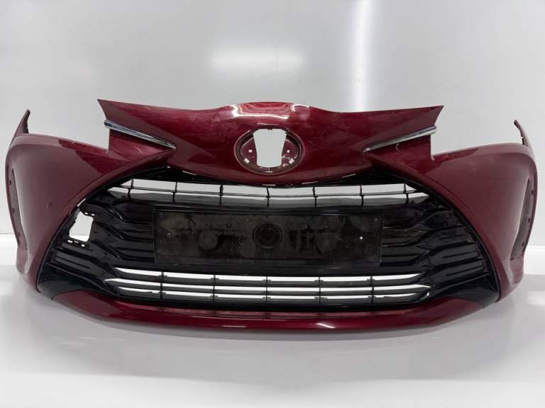 Toyota Yaris 2017-20 front bumper