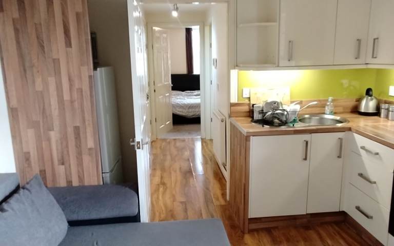 I bedroom flat  Bridge of Earn Perth 