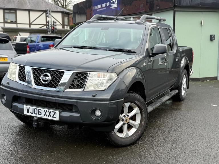 2006 Nissan Navara Double Cab Pick Up Outlaw 2.5dCi 169 4WD PICK UP Diesel Manual