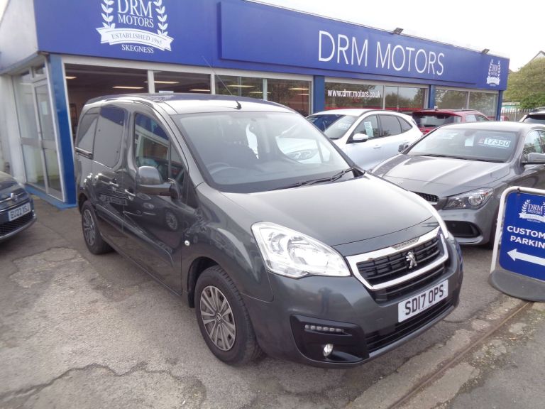 2017 Peugeot Partner Tepee 1.6 BlueHDi 100 Allure 5dr MPV DIESEL Manual