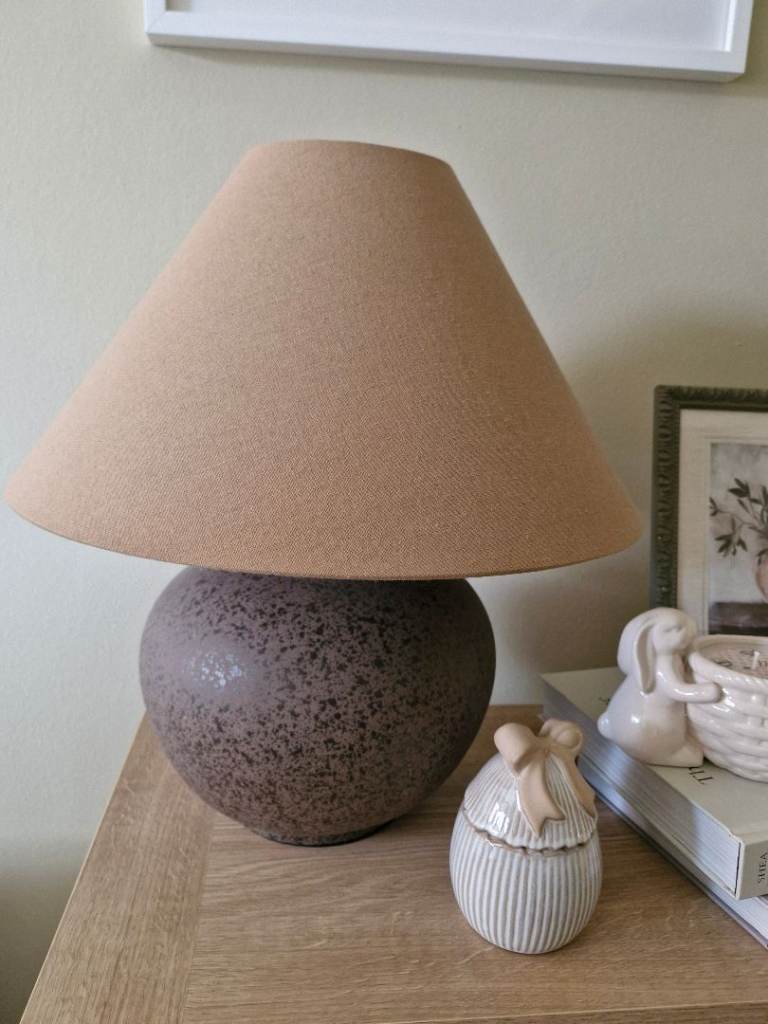 Sandi Ceramic Table Lamp with Beige Shade