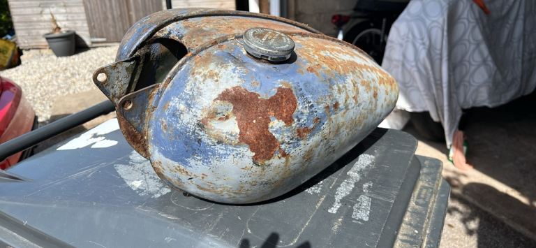 BSA Bantam fuel tank and cap 