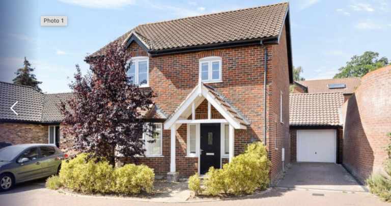 Private Detached House for Rent