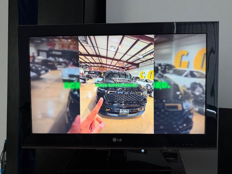 LG 32-inch LCD TV