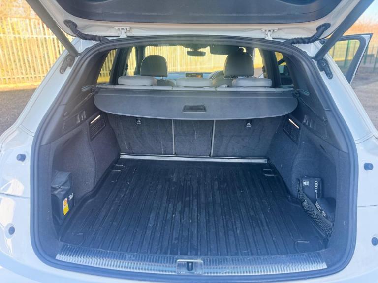 2019 Audi Q5 45 TFSI Quattro S Line 5dr S Tronic ESTATE PETROL Automatic