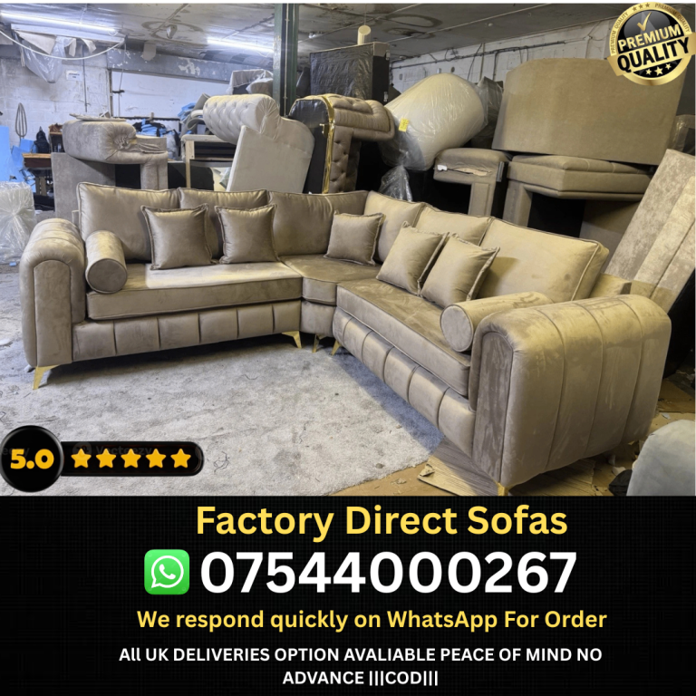 Stylish Grey Corner Sofa with Cushions - Modern Design