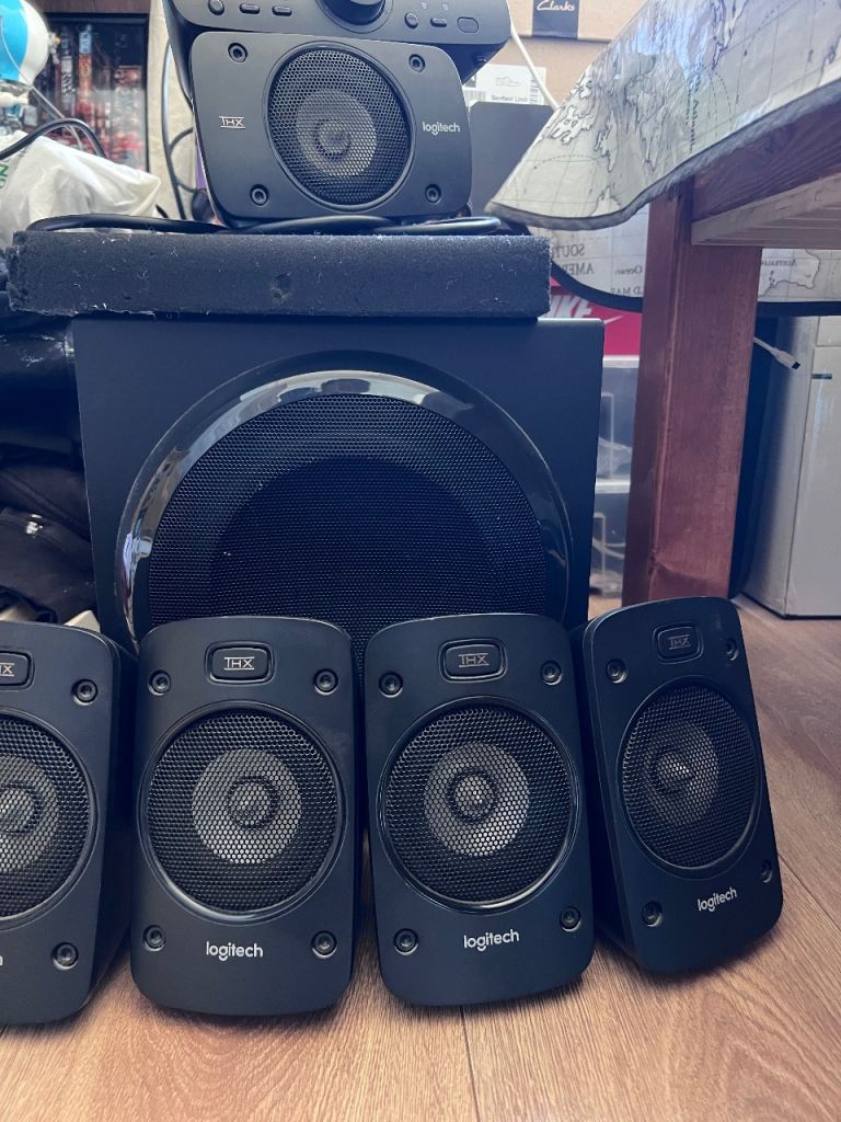 Logitech THX 5.1 Surround Sound Speaker System with Subwoofer
