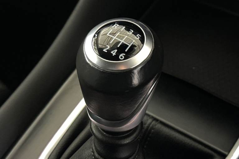 2022 Nissan Qashqai 97329 Hatchback Petrol Manual