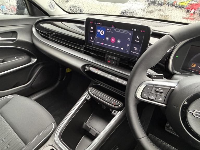 2025 Jeep AVENGER 1.2 e-Hybrid Longitude 5dr DCT HATCHBACK PETROL Automatic