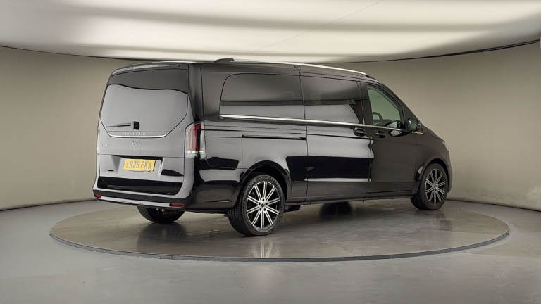 2025 Mercedes-Benz V-Class 2.0 V220d Premium MPV 5dr Diesel G-Tronic+ Euro 6 (s/s) (8 Seat, Extra...