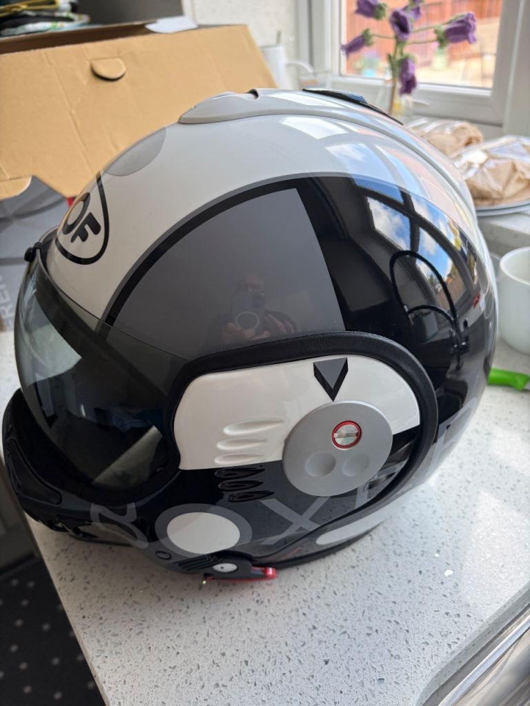 Roof RO5Boxer V8 Helmet 