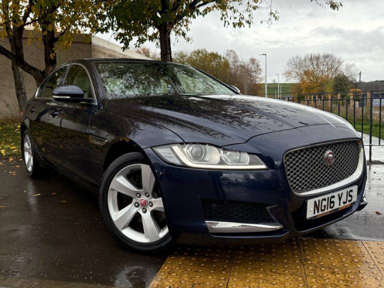2016 Jaguar XF 2.0d Portfolio Saloon 4dr Diesel Auto Euro 6 (s/s) (180 ps) Saloon Diesel Automatic
