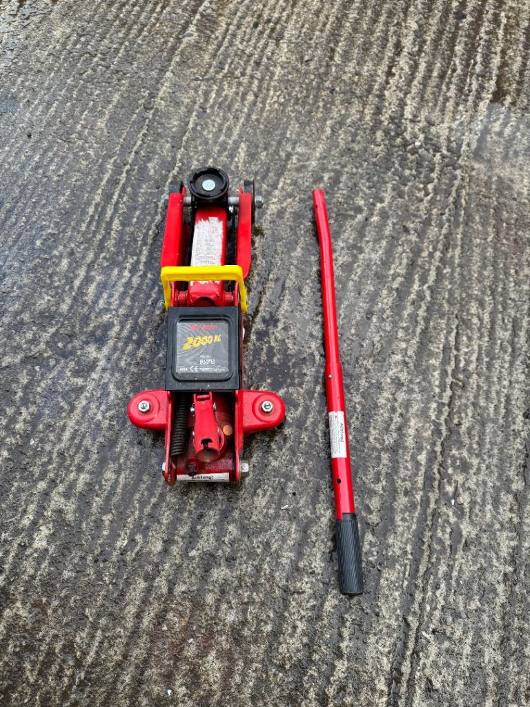 2 tonne trolley jack with handle used condition