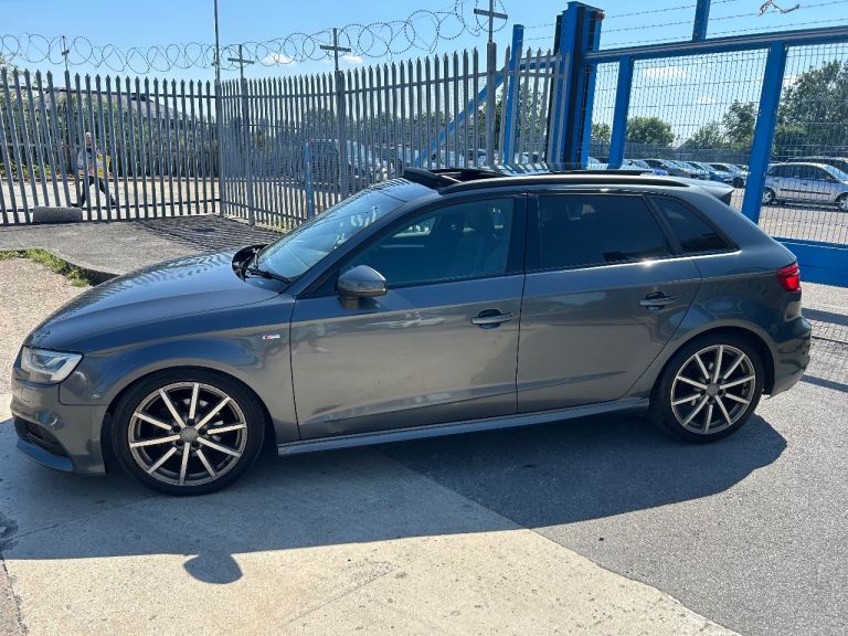AUDI A3 2014 BLACK EDITION 2018 REP