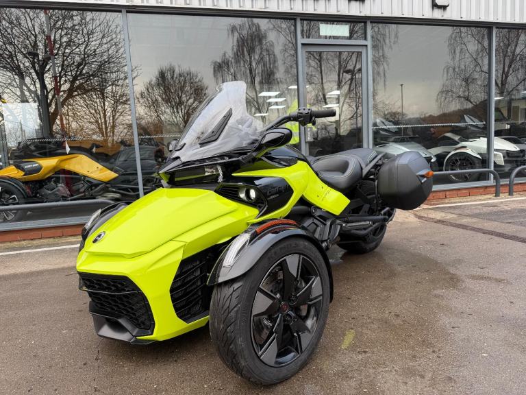 2023 Can-Am Spyder F3s 1330cc 6 speed semi automatic trike in Manta Green