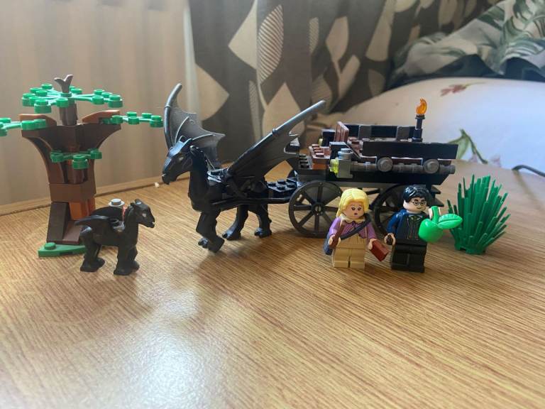 #76400 #76400 Hogwarts Carriage and Thestrals - Retired 