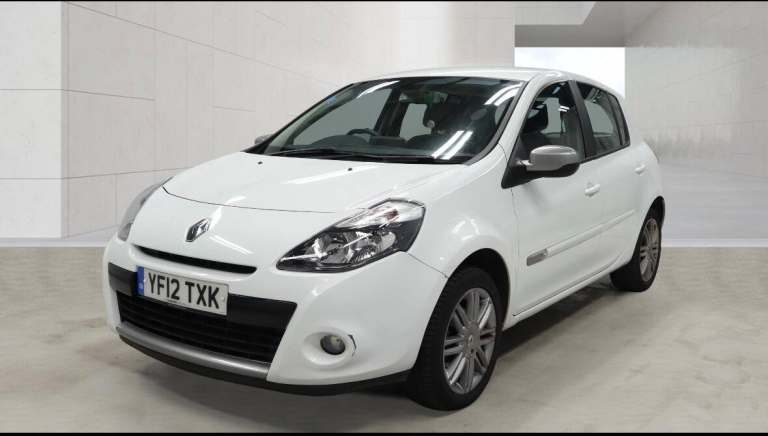 2012 Renault Clio 1.6 VVT Dynamique TomTom 5dr Auto HATCHBACK Petrol Automatic