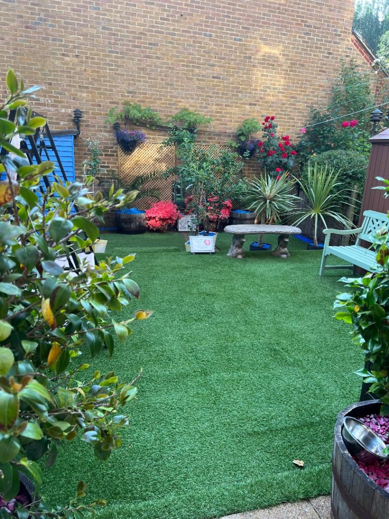 CRYSTAL PALACE FOR 2/3 BEDROOM HOUSE MOST SOUTH EAST AREAS 