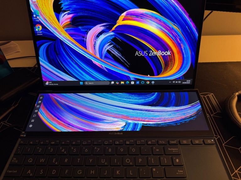ASUS zenbook duo